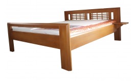 Postel z masivu Nyja