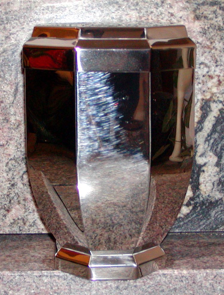 Antikoro urna