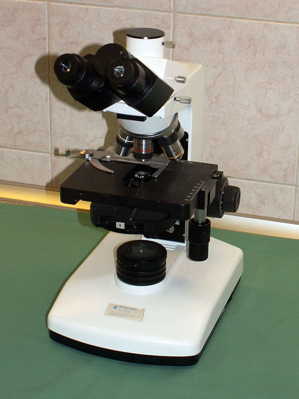 Mikroskop s digitálním obrazem Veterinární klinika Life 