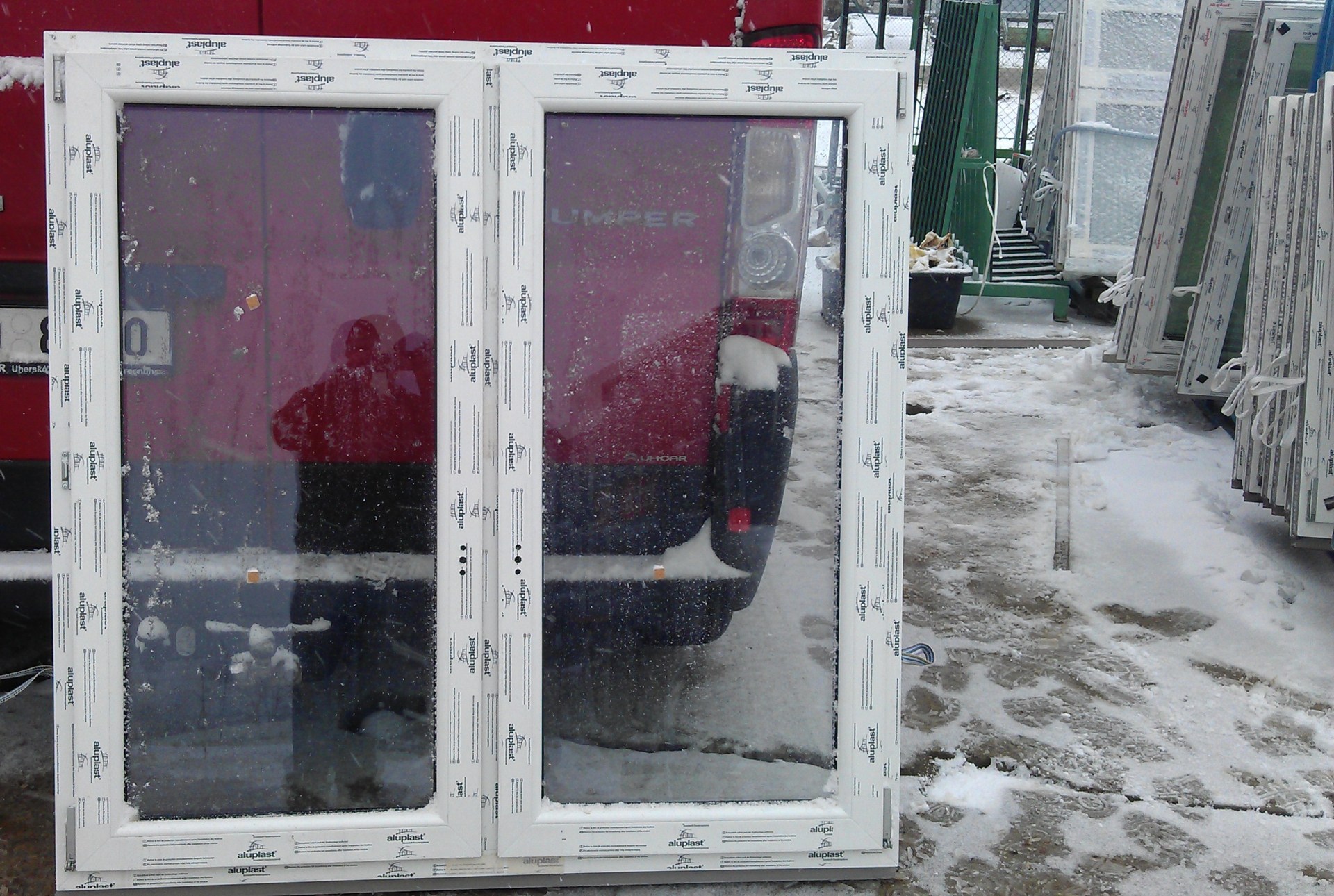 Plastové okno Aluplast 146x143