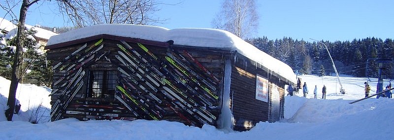 Ski facilities lending office